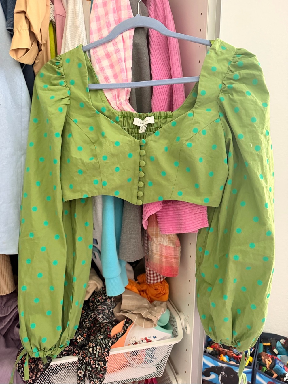 NWOT top shop women’s Green Polka Dot Puff Sleeve Crop Top S